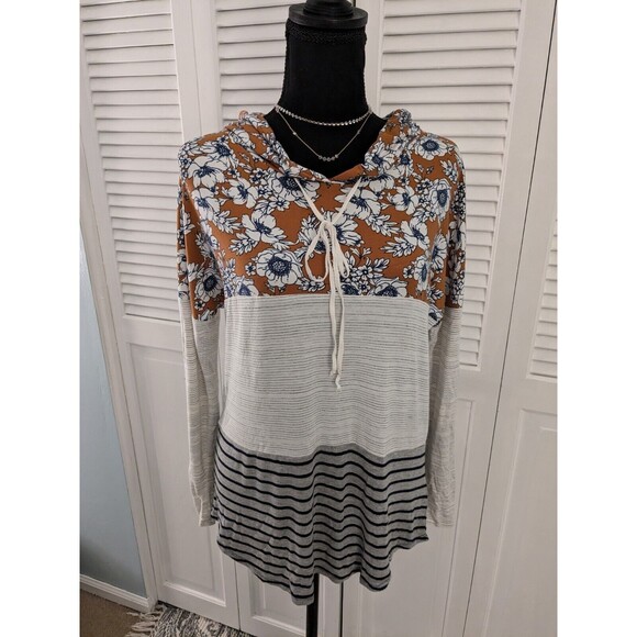 Truself Hooded T-Shirt Women's S Gray Caramel Colorblock Striped Floral Top Cozy - Picture 1 of 13